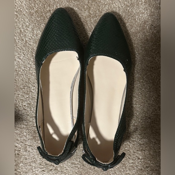 Dark Green Heels - Picture 3 of 3